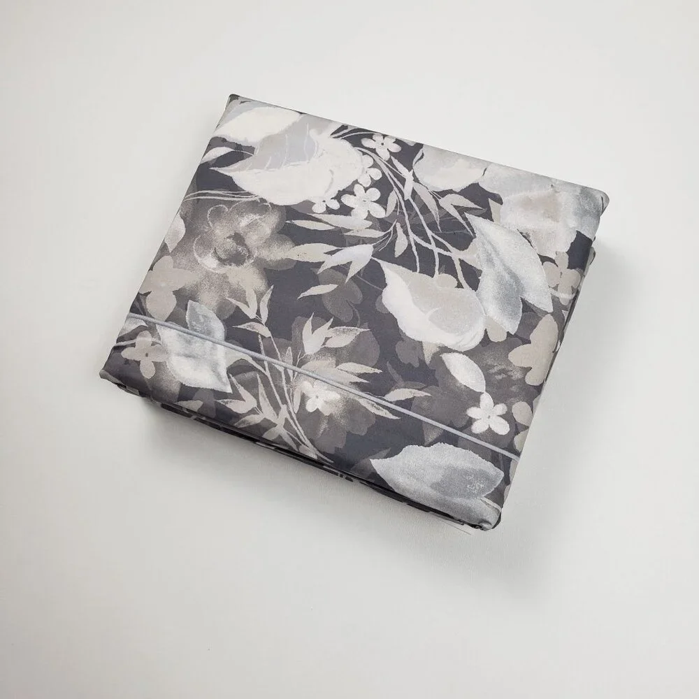 Ralph Lauren Home Avery Full/Queen Duvet Cover Grey Floral Chrysanthemum Heather